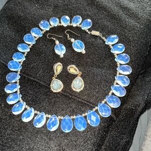 VINTAGE Dichrotic  Glass Statement Necklace and 2 Pair of Earrings!! New!
